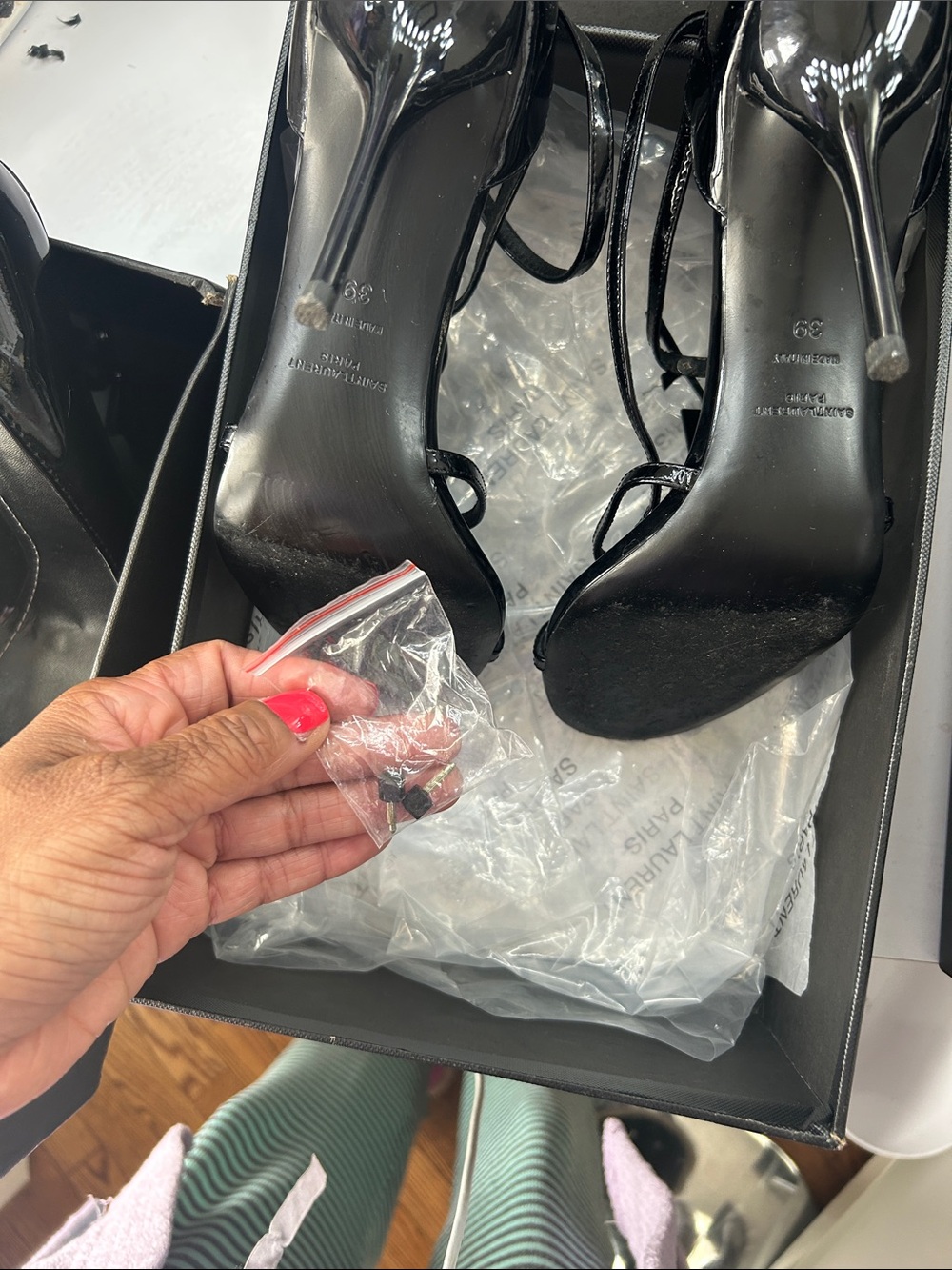 Saint Laurent Black Patent Lace-Up YSL Sandals - Picture 3 of 3